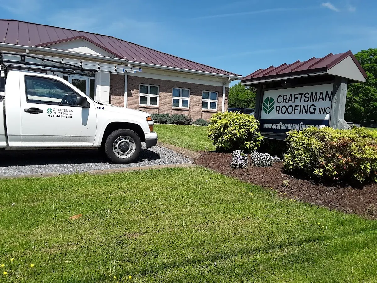 Quality Gutter & Downspout Repair by experienced craftsmen in Rolling Fields